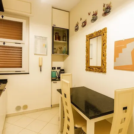 Homestay Adelasia
