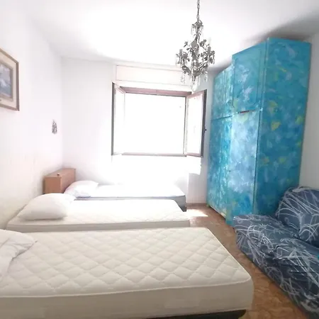 Homestay Adelasia