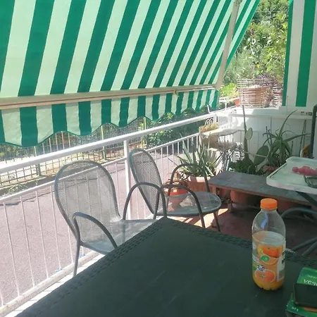 Adelasia Homestay